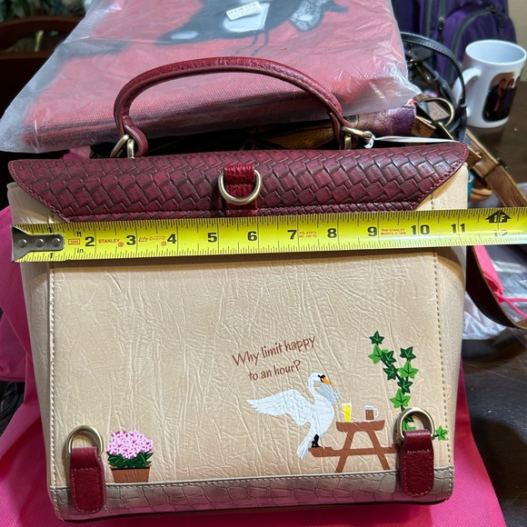 Vendula London Swan Inn backpack/bag - Picture 3 of 7